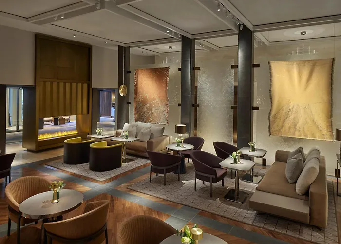 Szálloda Mandarin Oriental Savoy, 5*