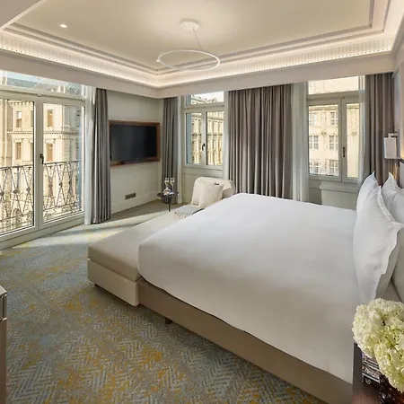 Mandarin Oriental Savoy, 酒店 5*