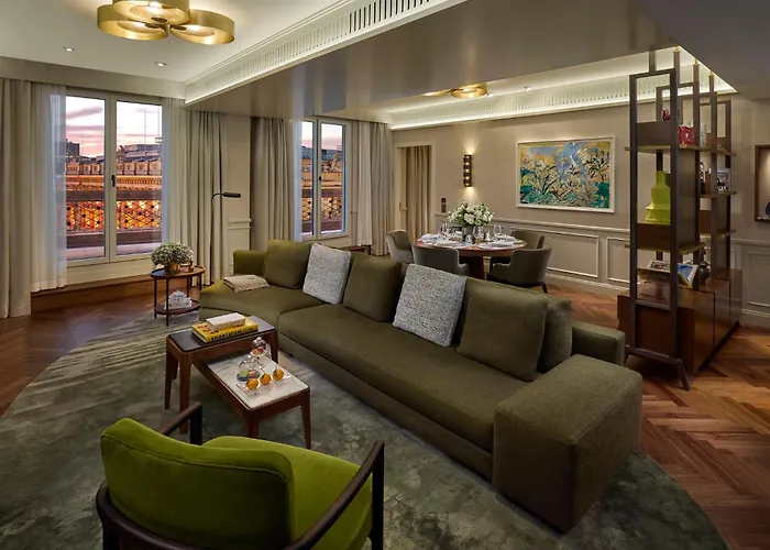Mandarin Oriental Savoy, 5*