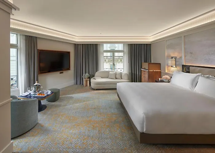 Mandarin Oriental Savoy, Hotel 5*